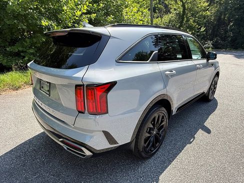 Used 2022 Kia Sorento SX AWD/4WD image 6