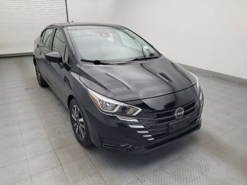 Used 2024 Nissan Versa SV FWD image 13