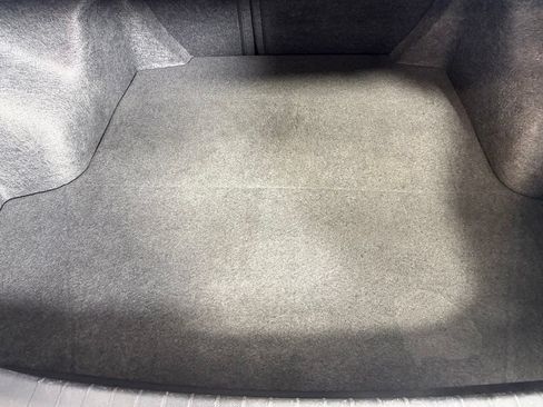 Used 2025 Nissan Altima 2.5 SV FWD image 27