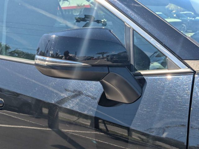 Used 2024 Toyota RAV4 XLE FWD image 10
