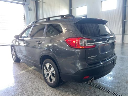 Used 2024 Subaru Ascent Premium w/ Convenience Package image 17