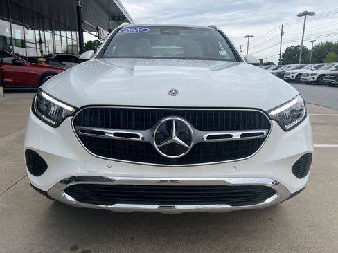 Certified 2025 Mercedes-Benz GLC 300 image 5