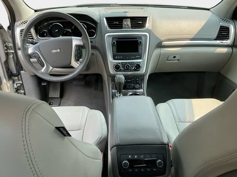 Used 2017 GMC Acadia Limited SLT AWD/4WD image 11
