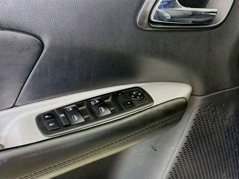 Used 2018 Dodge Journey SE w/ Popular Equipment Group FWD image 19