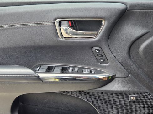 Used 2017 Toyota Avalon Limited FWD image 21