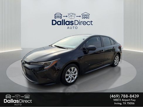 Used 2023 Toyota Corolla LE image 1
