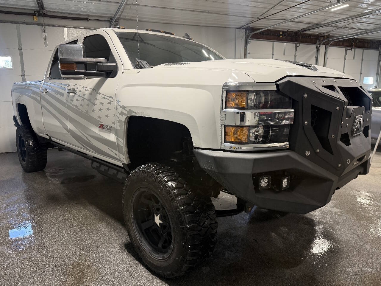 Used 2019 Chevrolet Silverado 3500 LTZ w/ Duramax Plus Package AWD/4WD image 3