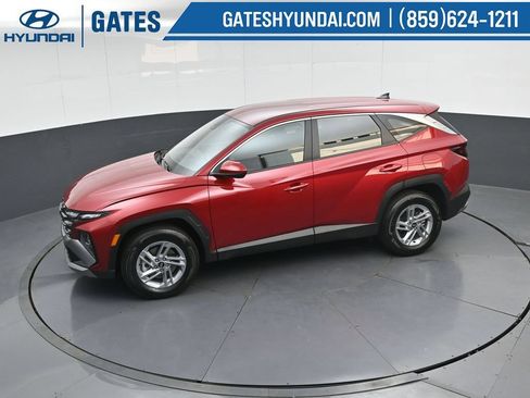 Used 2026 Hyundai Tucson SE AWD/4WD image 45