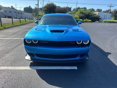 Used 2023 Dodge Challenger R/T Scat Pack RWD image 2