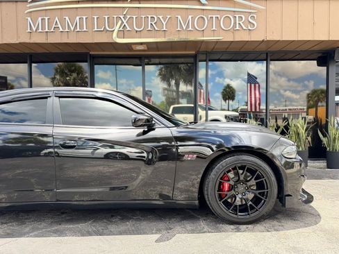 Used 2020 Dodge Charger Scat Pack w/ Plus Group image 16