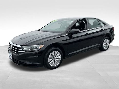 Used 2019 Volkswagen Jetta S w/ Driver Assistance Package image 24