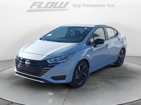 New 2025 Nissan Versa SR w/ Trunk Package image 3