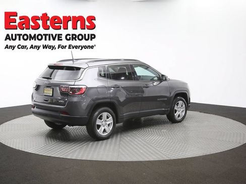Used 2022 Jeep Compass Latitude AWD/4WD image 43