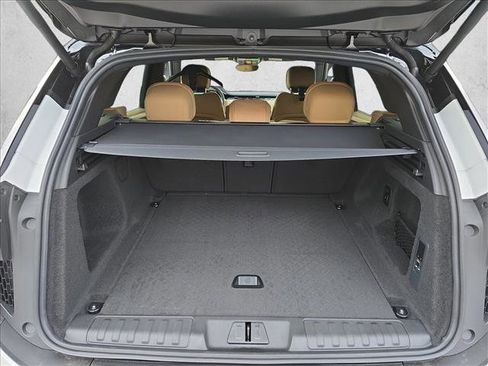 New 2026 Land Rover Range Rover Sport SE image 12