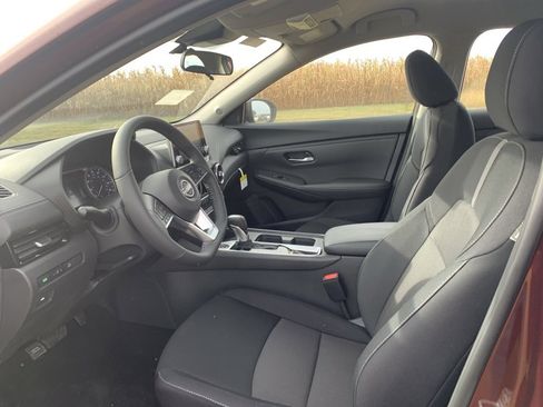 New 2025 Nissan Sentra SV w/ All-Weather Package image 9