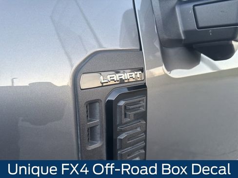 Used 2023 Ford F250 Lariat w/ Lariat Ultimate Package AWD/4WD image 28