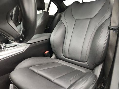 Used 2019 BMW 330i Sedan w/ M Sport Package image 13