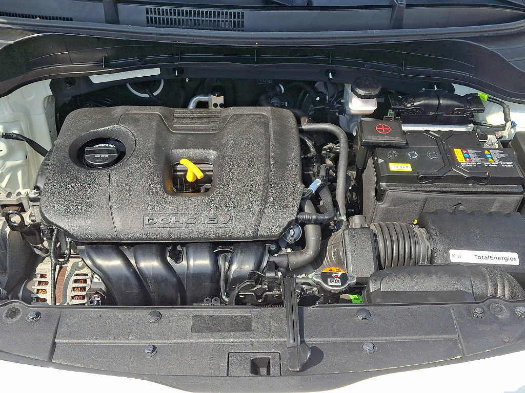 Used 2023 Kia Soul LX w/ LX Technology Package FWD image 26