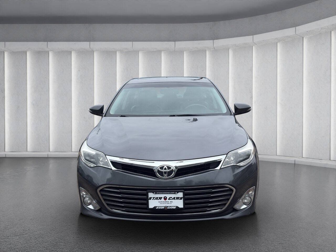 Used 2013 Toyota Avalon XLE Touring FWD image 8