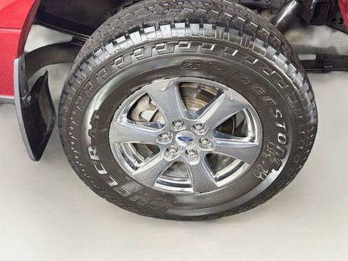 Used 2018 Ford F150 XLT w/ Equipment Group 302A Luxury AWD/4WD image 34