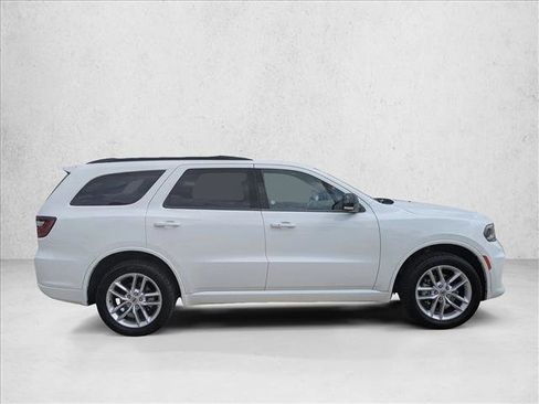 Used 2023 Dodge Durango GT image 4
