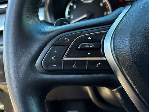 Used 2019 INFINITI QX50 Luxe w/ Navigation Package AWD/4WD image 17