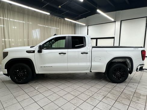 Certified 2023 GMC Sierra 1500 Pro w/ Graphite Edition AWD/4WD image 13