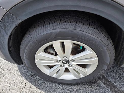 Used 2019 Kia Sportage LX FWD image 24