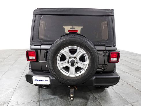 Used 2018 Jeep Wrangler Unlimited Sport S image 5