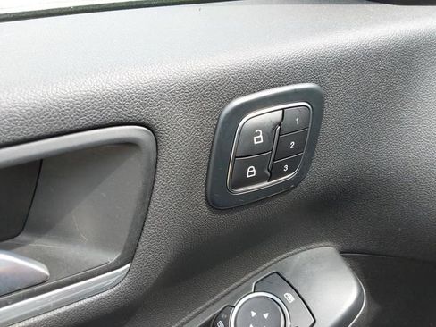 Used 2024 Ford Escape Platinum AWD/4WD image 17