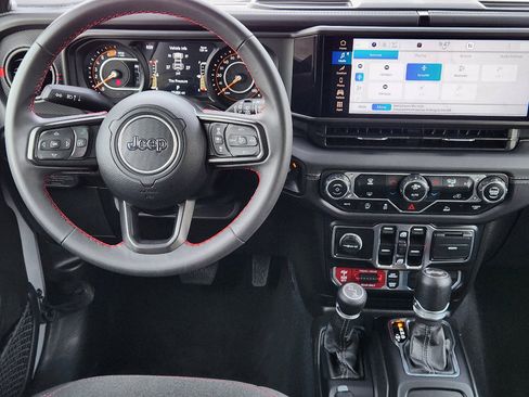 Used 2024 Jeep Wrangler Unlimited Rubicon image 29