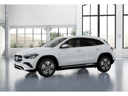 New 2026 Mercedes-Benz GLA 250 4MATIC image 37