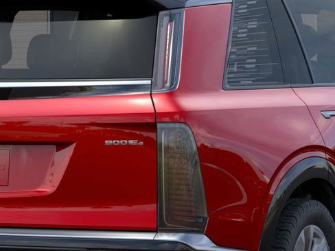 New 2026 Cadillac Vistiq Luxury image 11