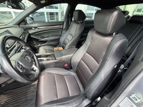 Used 2020 Honda Accord Sport image 5