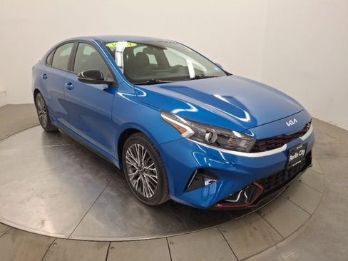Used 2023 Kia Forte GT-Line image 9