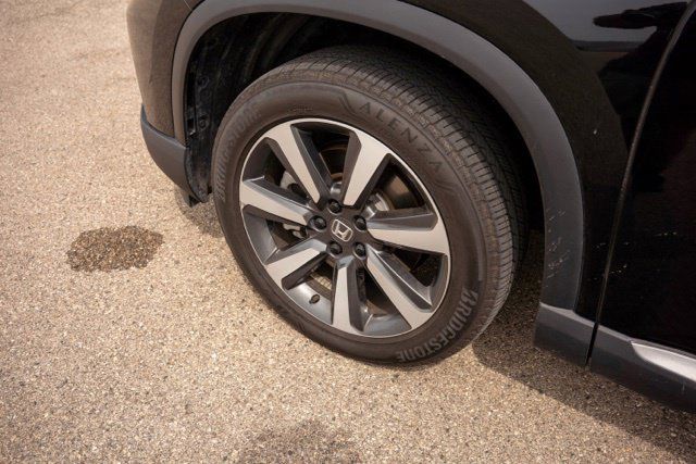 Used 2022 Honda Pilot Touring image 12