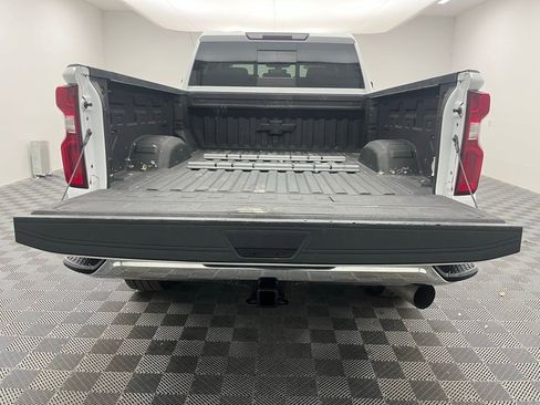 Used 2021 Chevrolet Silverado 2500 LTZ w/ LTZ Plus Package image 15