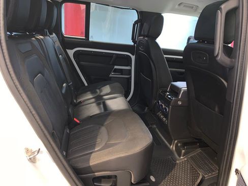 Used 2020 Land Rover Defender 110 S image 53