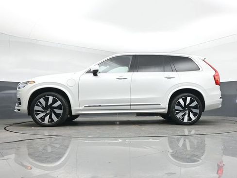 Used 2023 Volvo XC90 T8 Ultimate w/ Protection Package image 42