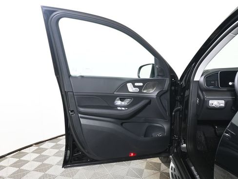 New 2026 Mercedes-Benz GLS 450 4MATIC image 31