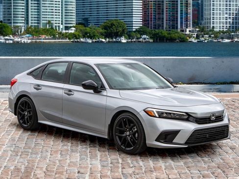 Certified 2024 Honda Civic Sport image 3