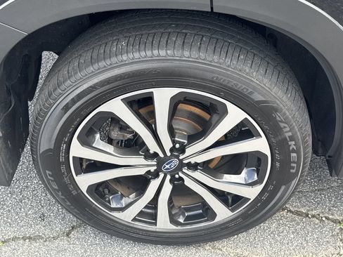 Used 2023 Subaru Forester Limited AWD/4WD image 17