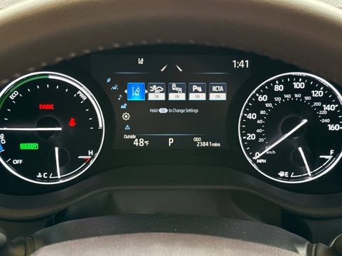 Certified 2024 Toyota Sienna Platinum image 29