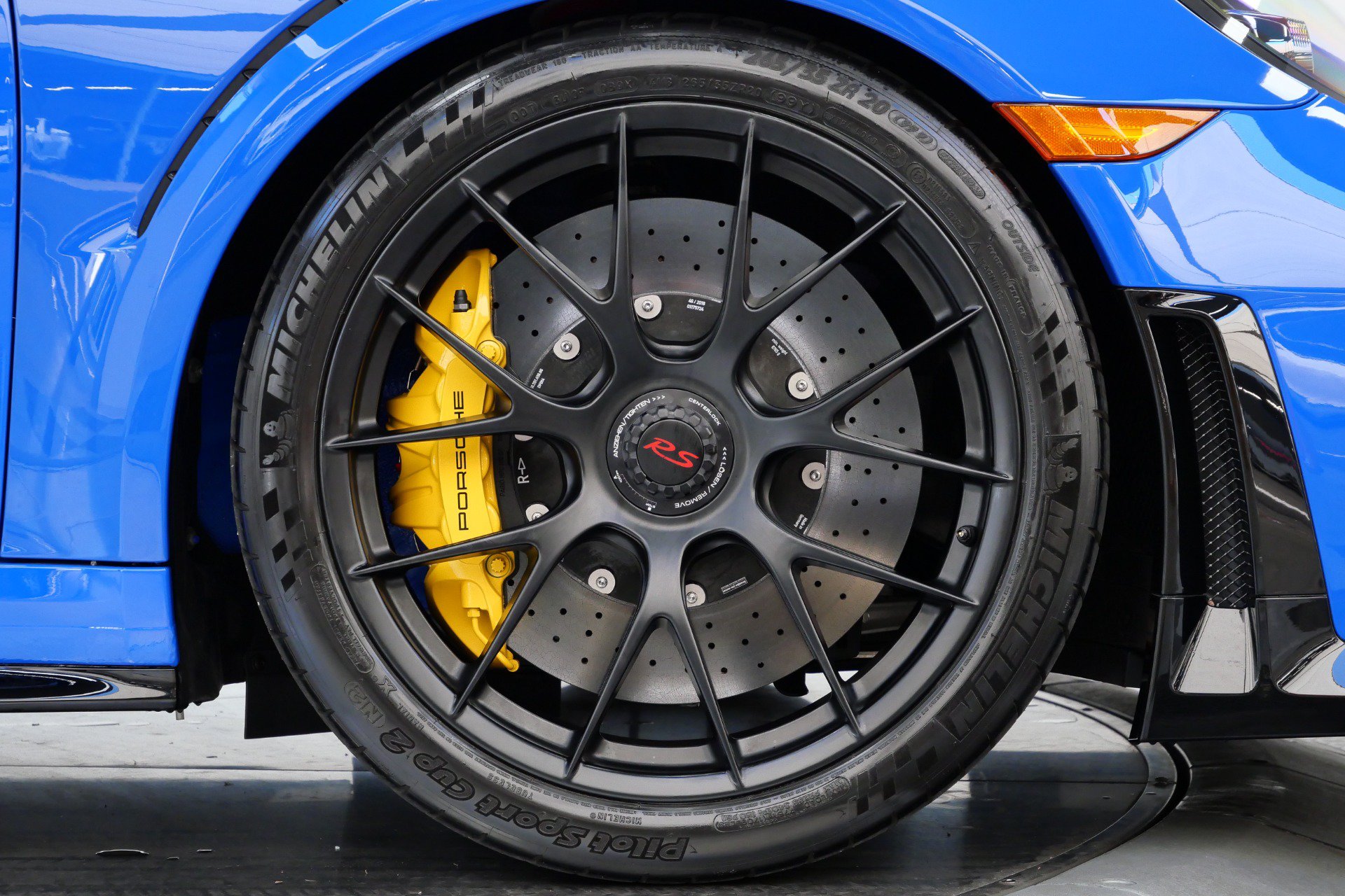 Used 2019 Porsche 911 GT2 RS RWD image 47