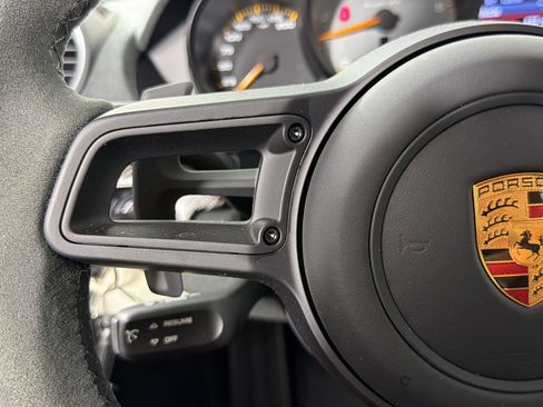 Certified 2025 Porsche 718 Boxster Spyder RS RWD image 25