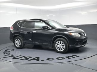 Used 2015 Nissan Rogue S w/ S Family Package video 2