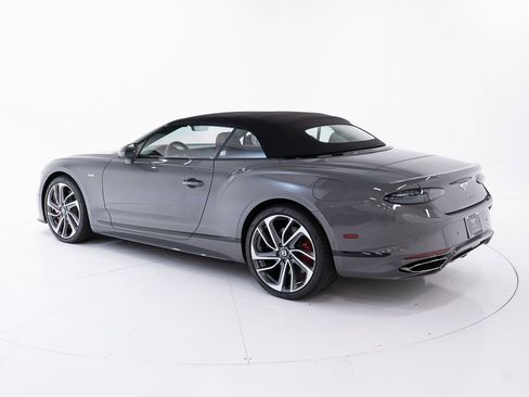 Used 2025 Bentley Continental GT Speed image 11