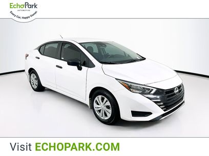 Used 2025 Nissan Versa S w/ Trunk Package