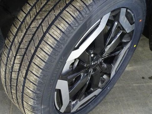 Used 2024 Kia Telluride EX FWD image 49