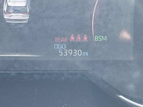 Used 2024 Toyota RAV4 XLE FWD image 27